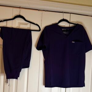 Figs Kids' Short Sleeve Tee in Deep Purple